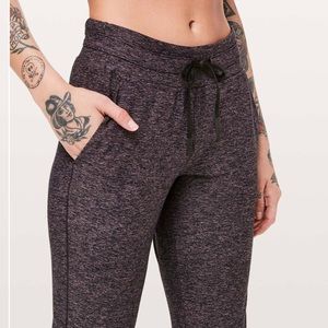 Lululemon Jogger Ready to Rulu